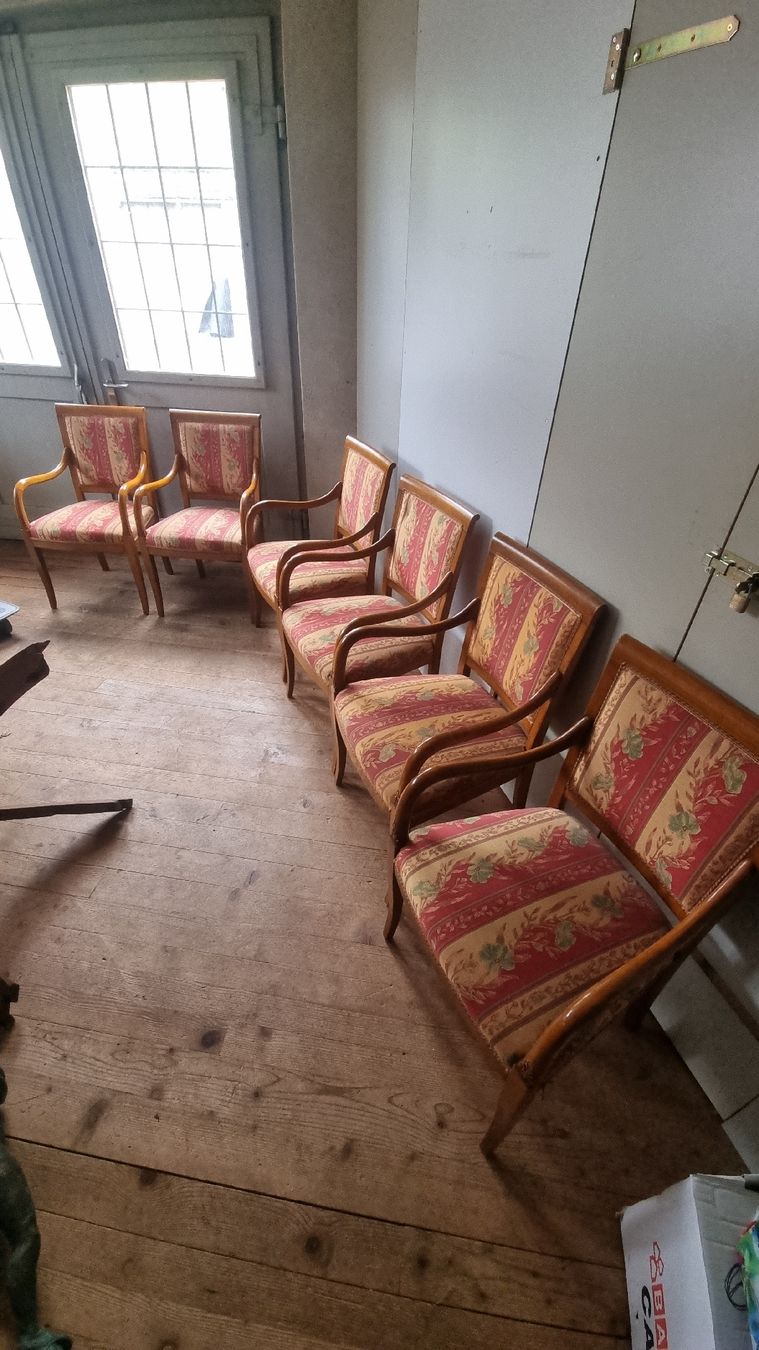 Sedie: 6 Stühle (Selva) – Usato da Luzern venduto da ChrisSuppi