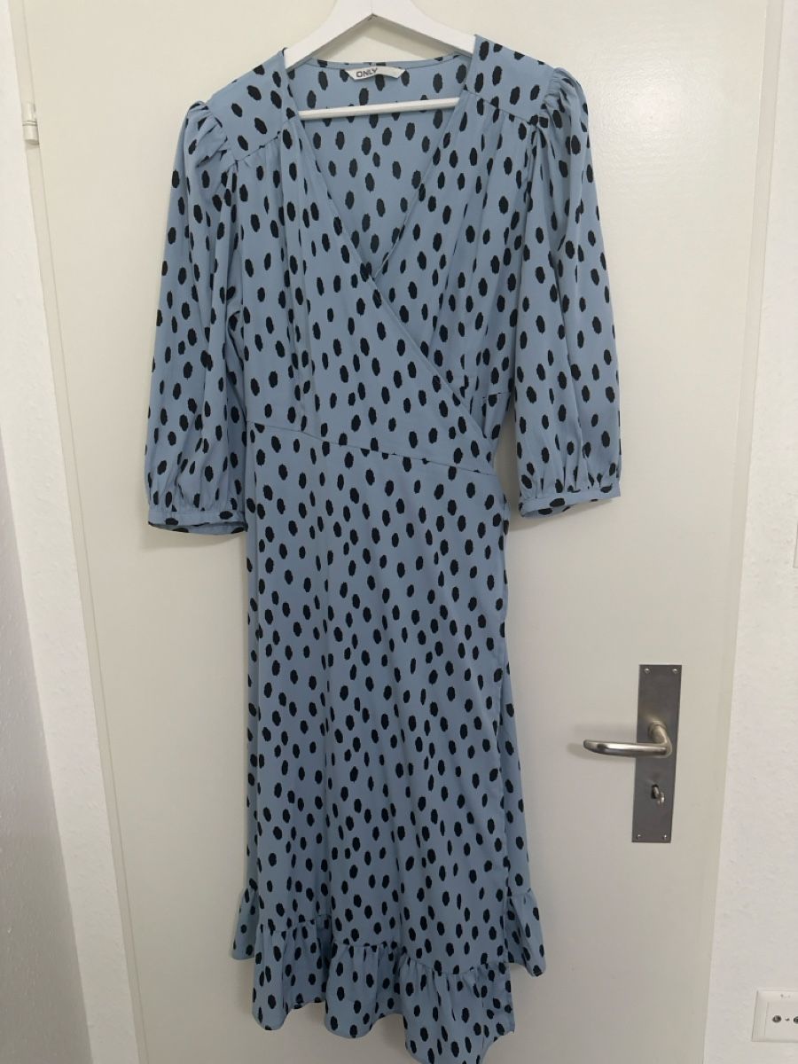 Only Kleider: Damen Kleid ONLY Wickeloptik Grösse L – Neu (gemäss Beschreibung) aus Brüttisellen von naz_5wdh