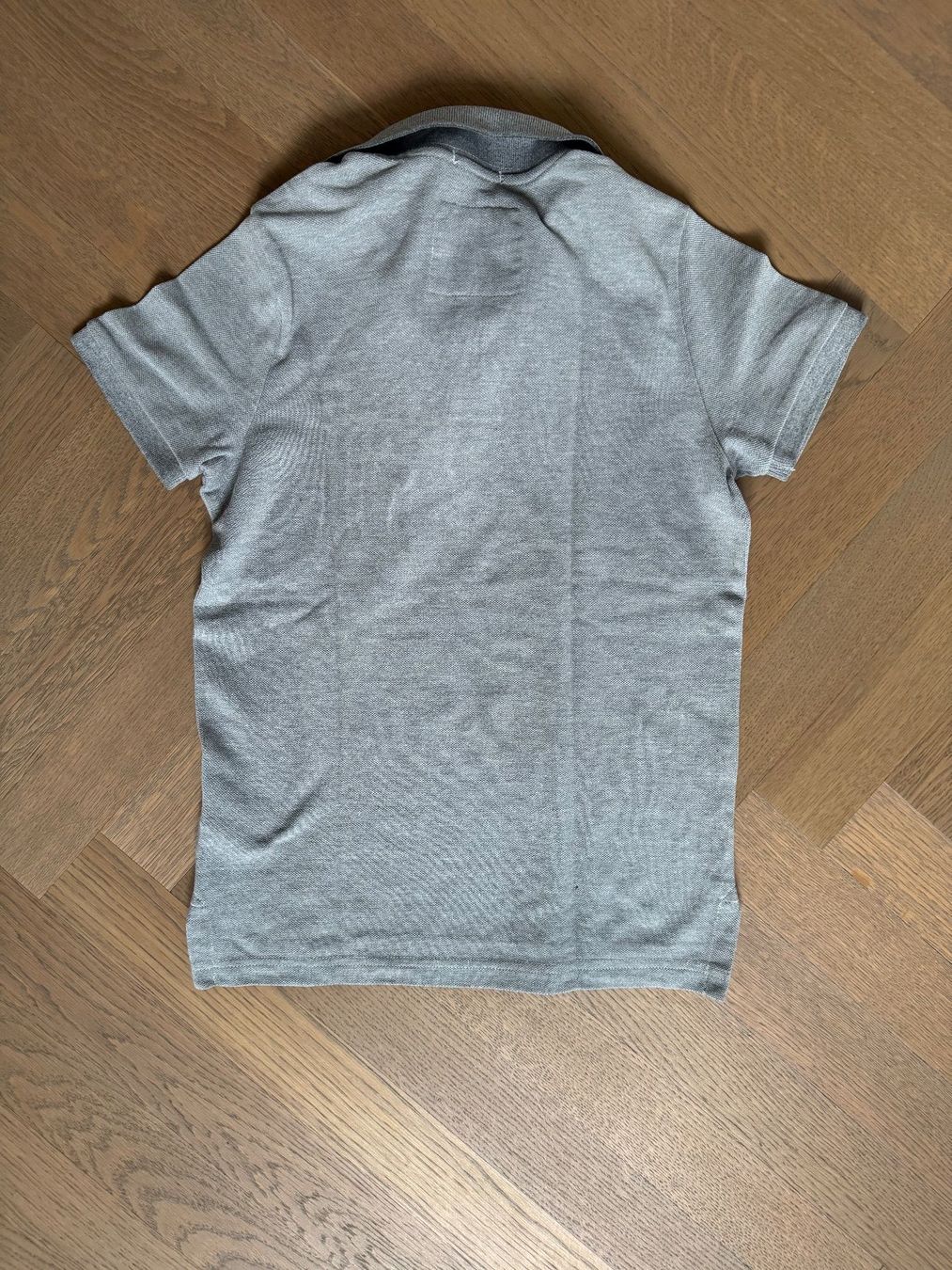 Abercrombie Camicie, T-shirt & Polo: Poloshirt von Abercombie, grau - Grösse M – Usato da Bubikon venduto da Cleo_4 1
