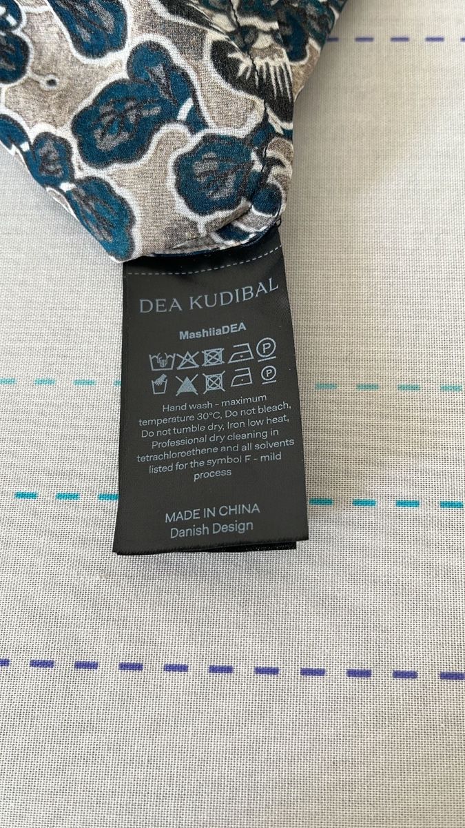 Dea Kudibal Camicette: Seidenbluse DEA KUDIBALGr. 34 – Usato da Widen venduto da Ragusa33 2