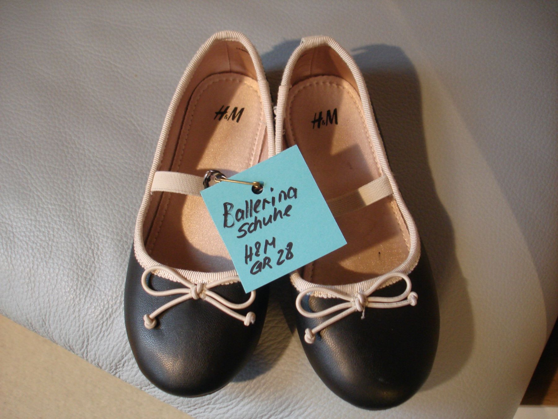 H&M Scarpe per ragazze: Schwarze Mädchen Ballerinas H&M, Grösse 28 – Usato da Boswil venduto da LuziaB01 1