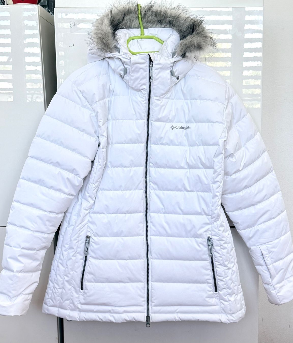 Columbia Giacche: Weisse Columbia Jacke – Usato da Kilchberg ZH venduto da KellerCI