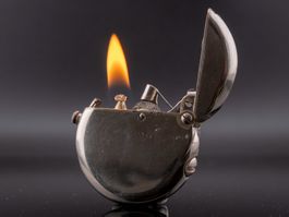 Thorens rundes Double-Claw-Benzinfeuerzeug ab 1933