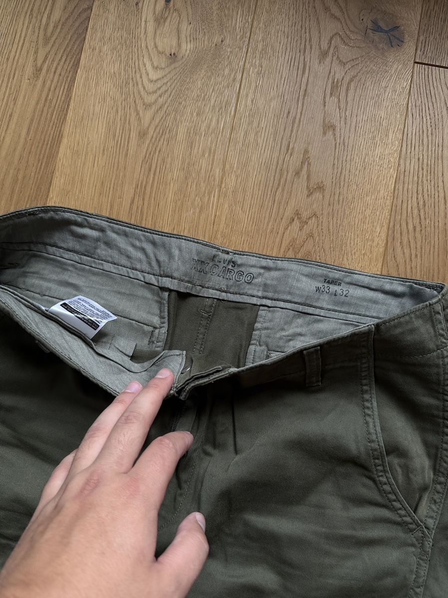 Levi's Pantaloni: Levi‘s Cargohose – Usato da Düdingen venduto da kleidungsmarktplatz 2