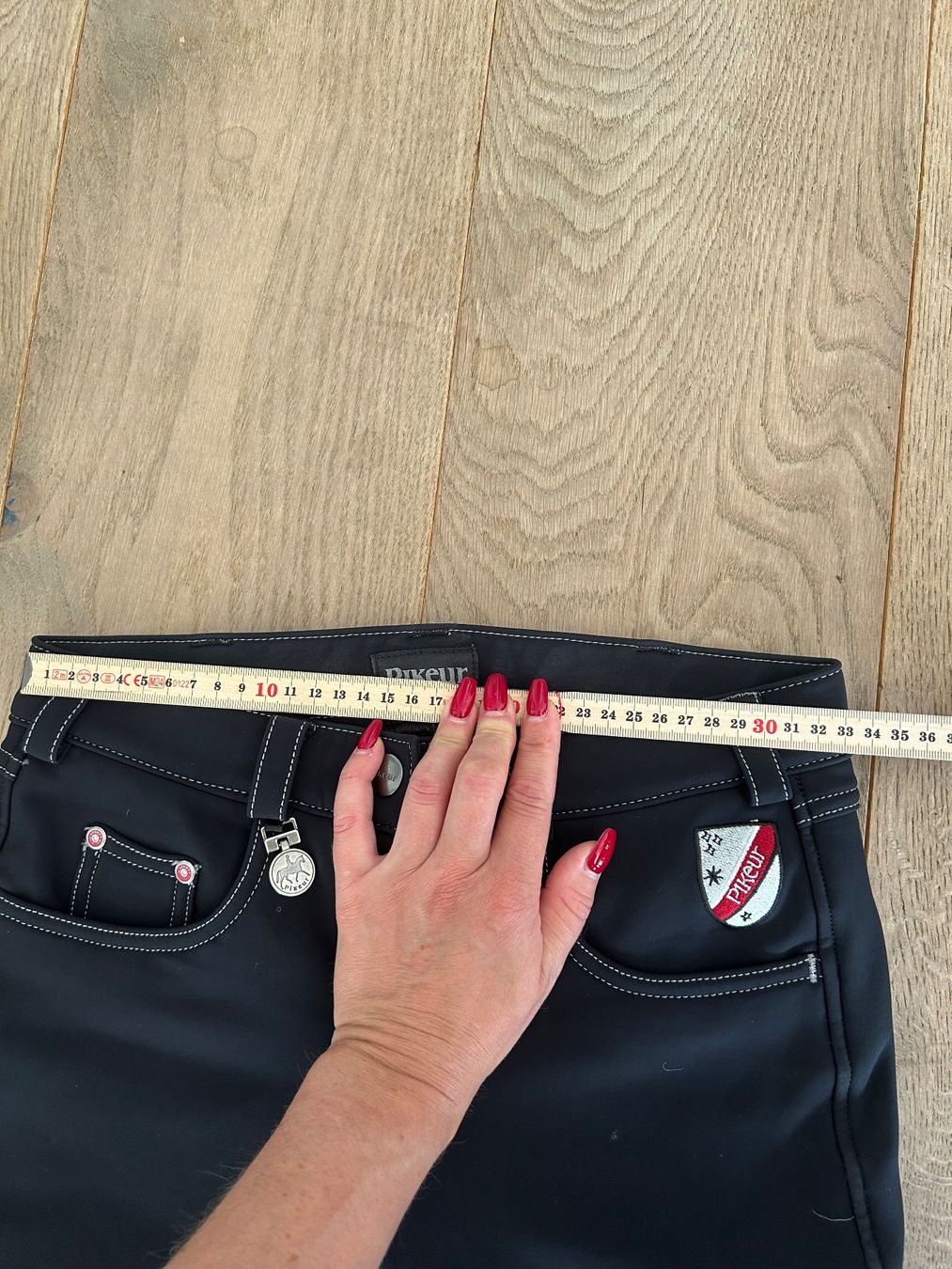 Pikeur Pantaloni: Pikeur Winterreithose 34 – Usato da Tagelswangen venduto da A_lina 5