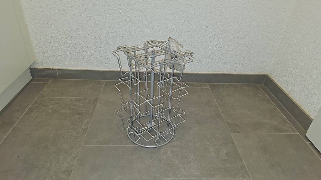Ladenausstattungen & Messebau: Postkartenständer / Postkartenhalter drehbar – Gebraucht aus Luterbach von akvp17