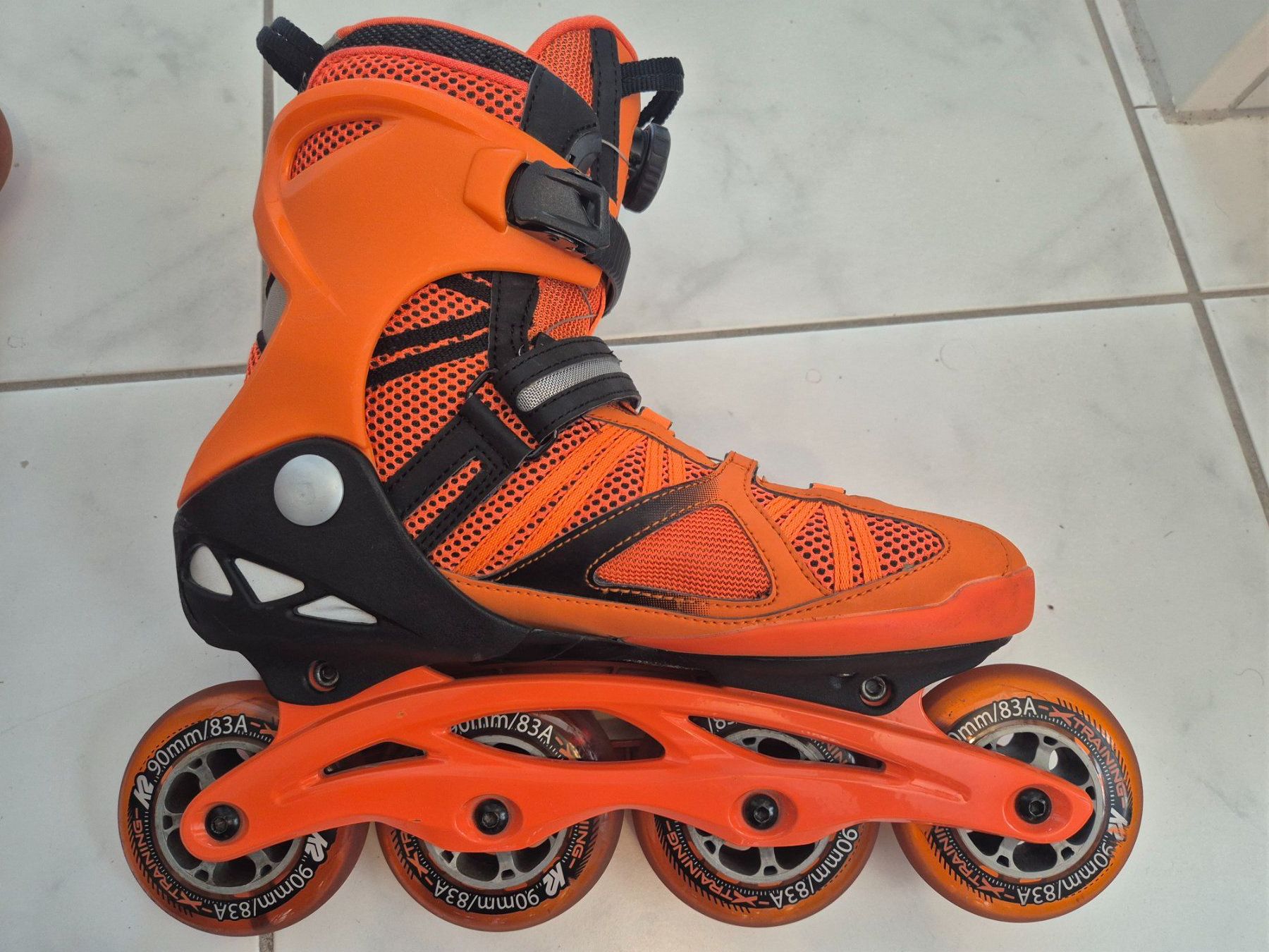 K2 Pattini in linea & Pattini a rotelle: K2 Inline Skates, Boa System, EU 43.5, inkl. Schonerpack – Usato da Zell ZH venduto da Ulanbator 4
