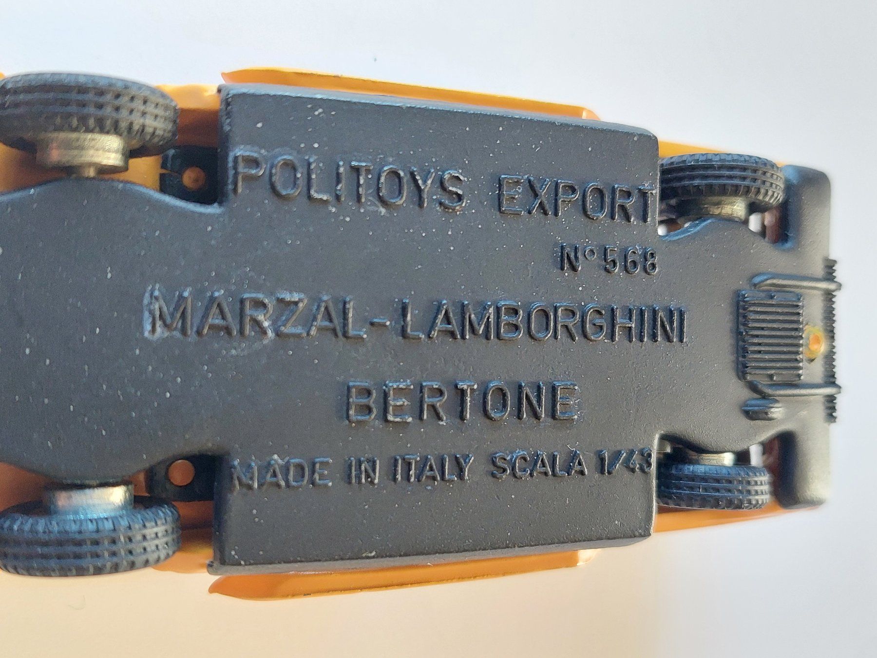 Lamborghini Modellini d'auto: Marzal- Lamborghini Bertone Orange, stand in der Vitrine – Nuovo (secondo la descrizione) da Veltheim AG venduto da fredy_richner 7