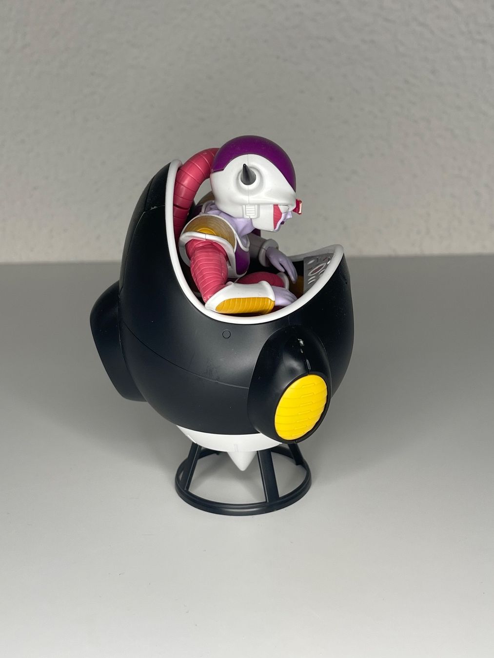 Bandai Statuette: Dragon Ball Z Frieza Hover Pod Model Kit – Nuovo (secondo la descrizione) da Dietikon venduto da Tekru 1