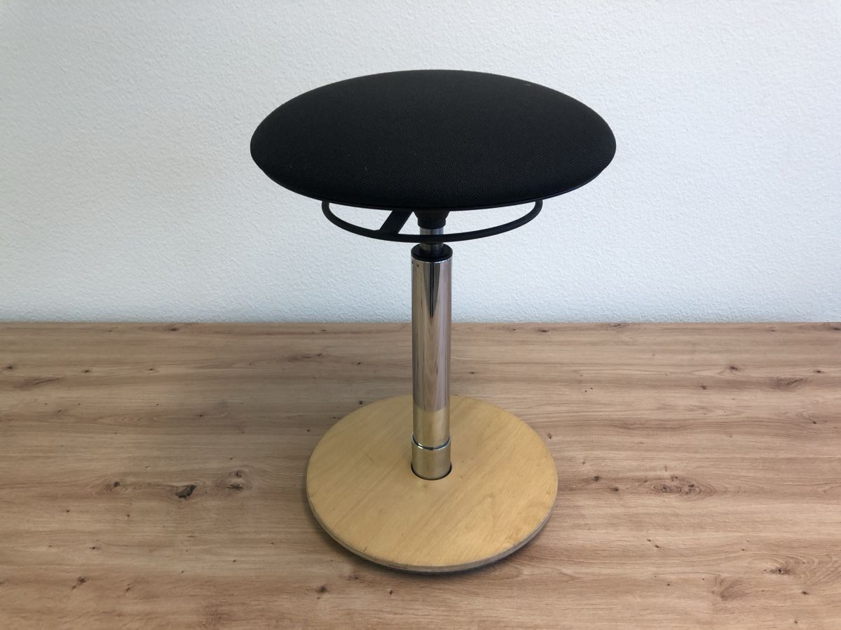 Sgabelli: Ergonomischer Stehhocker / Balancierhocker höhenverstellbar – Usato da Zürich venduto da fontana 7