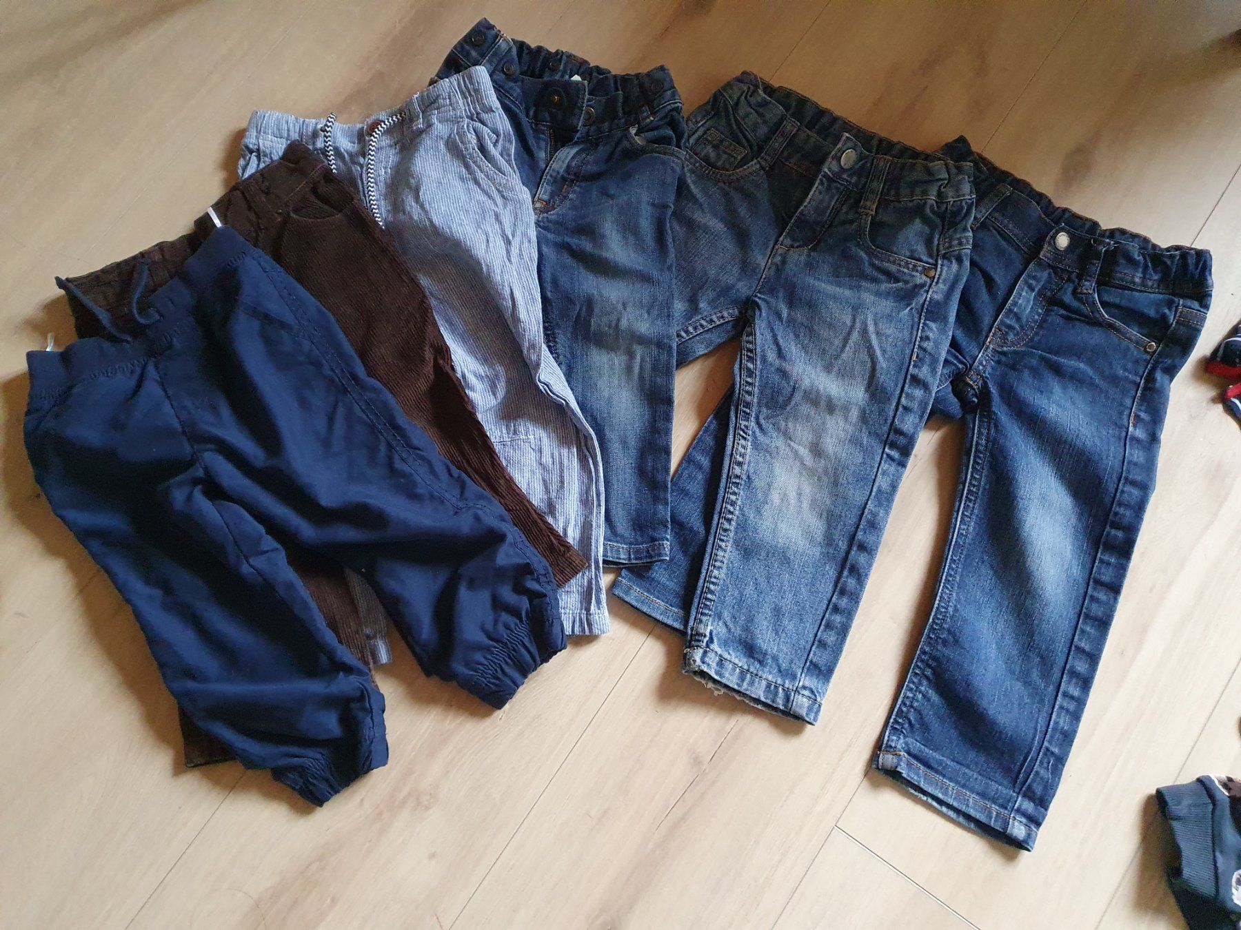 Kleiderpakete & -sets: Jungen Kleider gr. 74 – Gebraucht aus Plasselb von Bianca0111 3