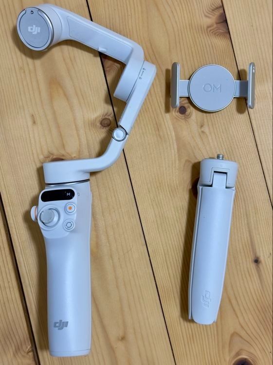 DJI Staffe: DJI OSMO MOBILE 6 – Usato da Burgdorf venduto da Bunnyface 1