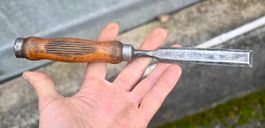 antiker STECHBEITEL wertiger 18 gemarkt „figur“