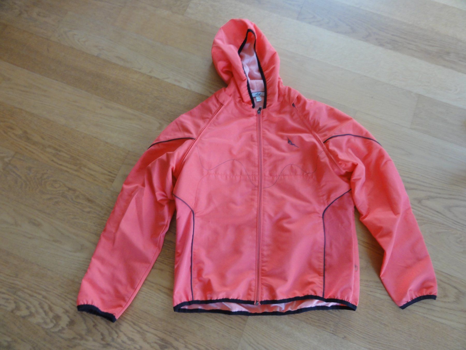 Giacche: Sportjacke Grösse M – Usato da Riedholz venduto da Taweva
