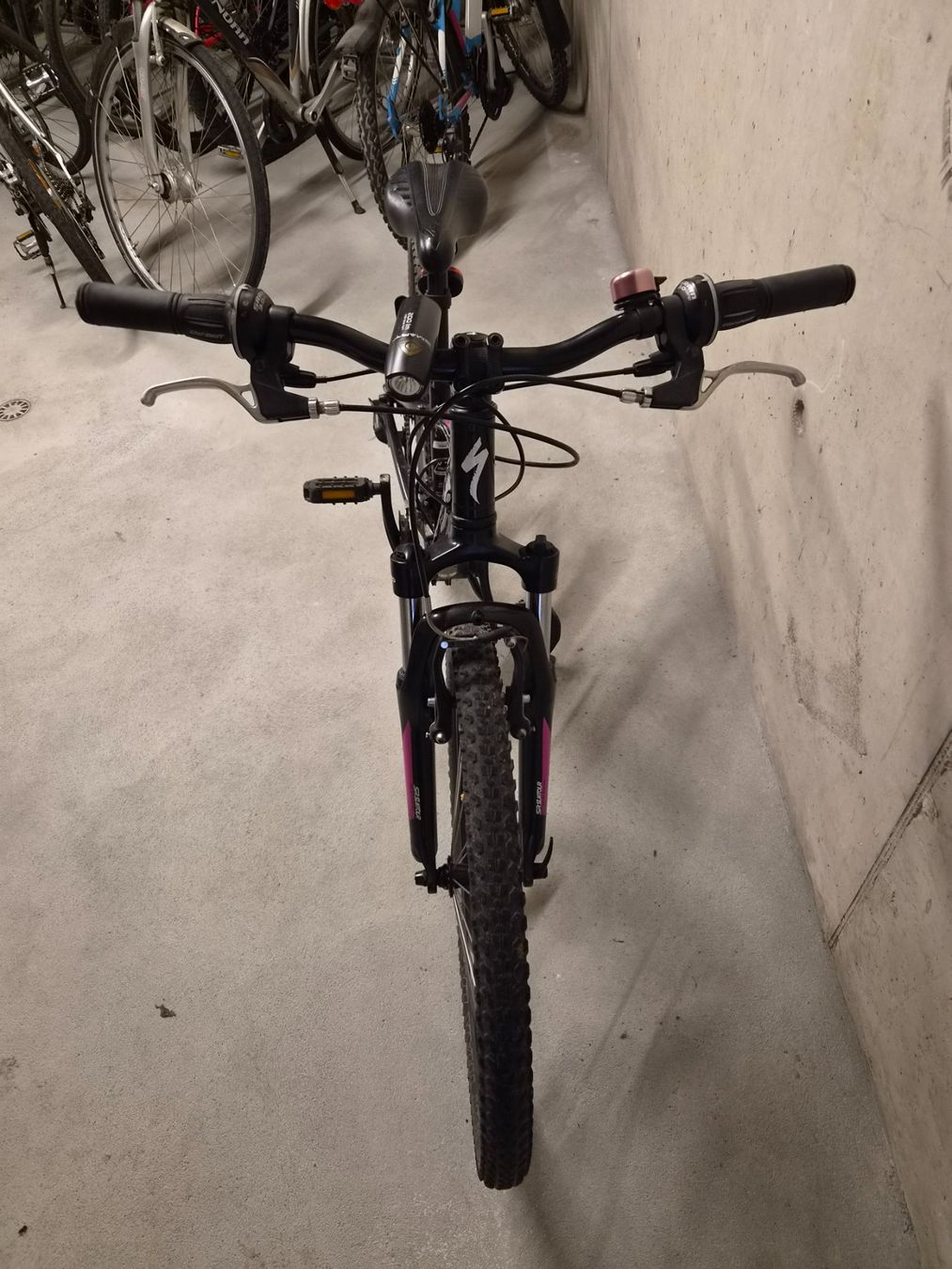 Specialized Hot Rock 24 Mädchenfahrrad (Gebraucht) in Niederrohrdorf ...