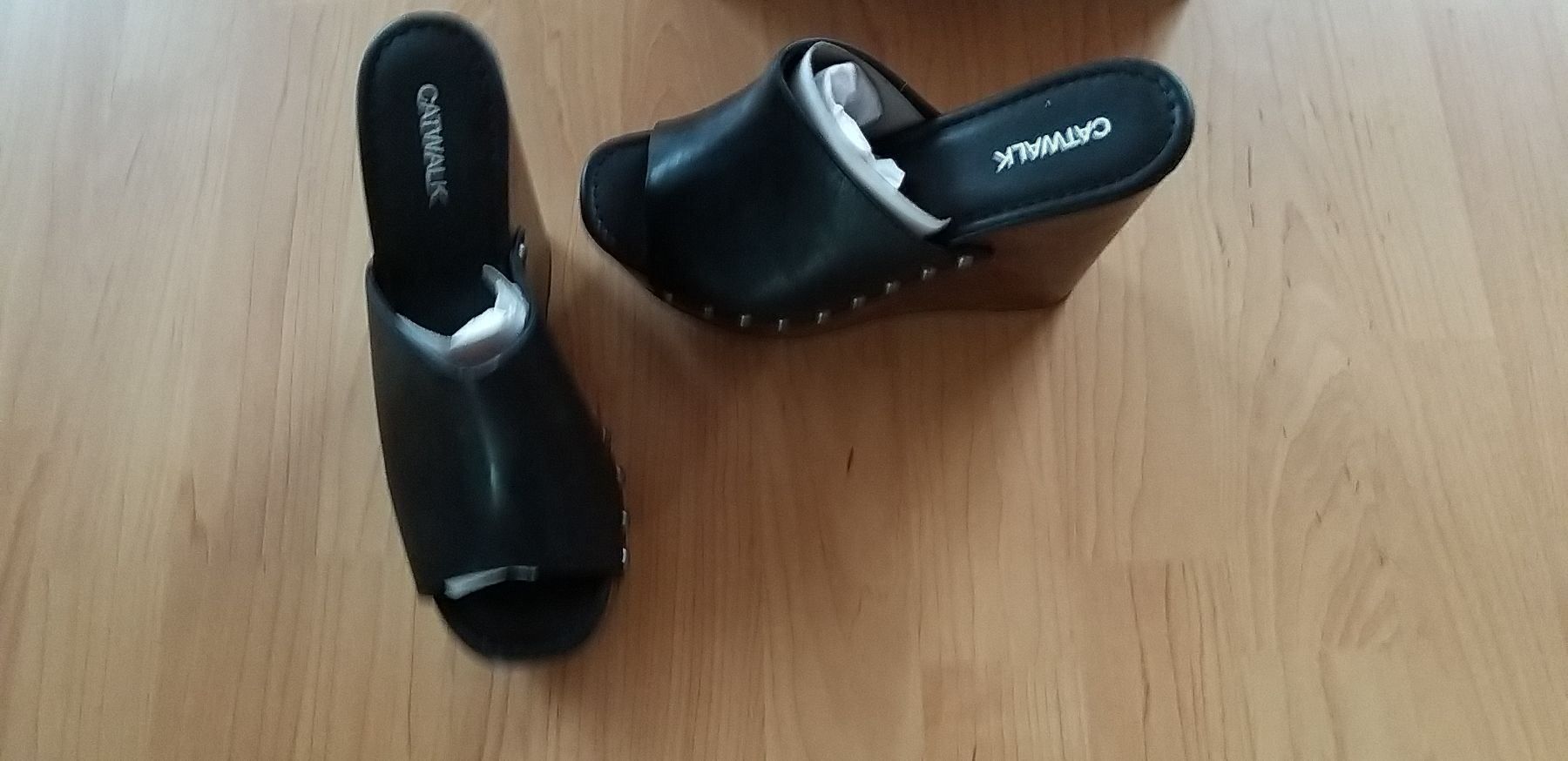 Chaussures femmes: Mules Plateau Schuhe Gr. 39 – Neuf avec emballage d'origine à Gommiswald par Cyndi5