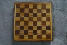 1 Holz Schachbrett mit Zinnfiguren