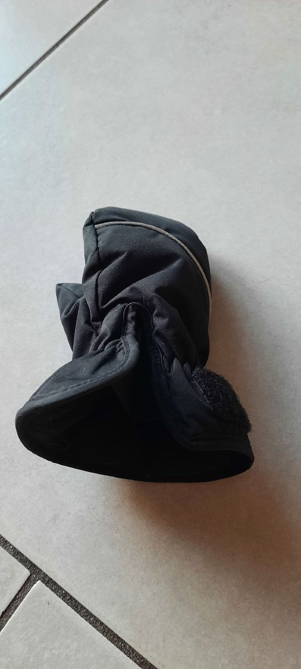 3M Guanti & manicotti: Winterhandschuhe für 1-2 Jährige – Usato da Emmen venduto da whytekc 2