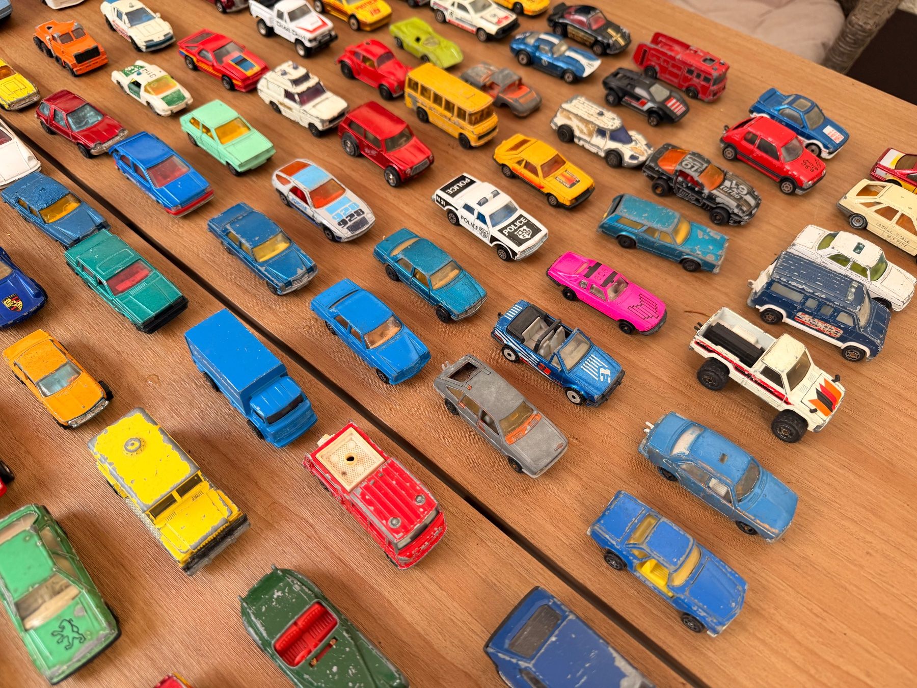 Jouets: Spielzeugautosammlung – D'occasion à Lostorf par Anuy 5