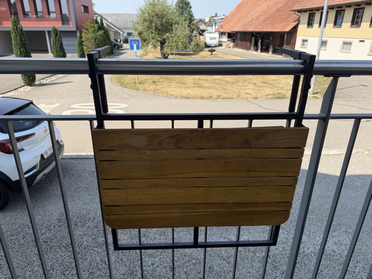 Tables: Balkongeländer Tisch. – D'occasion à Utzenstorf par Faustinok01 4