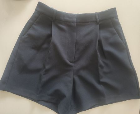 Abercrombie & Fitch Shorts Gr. M  dunkelblau