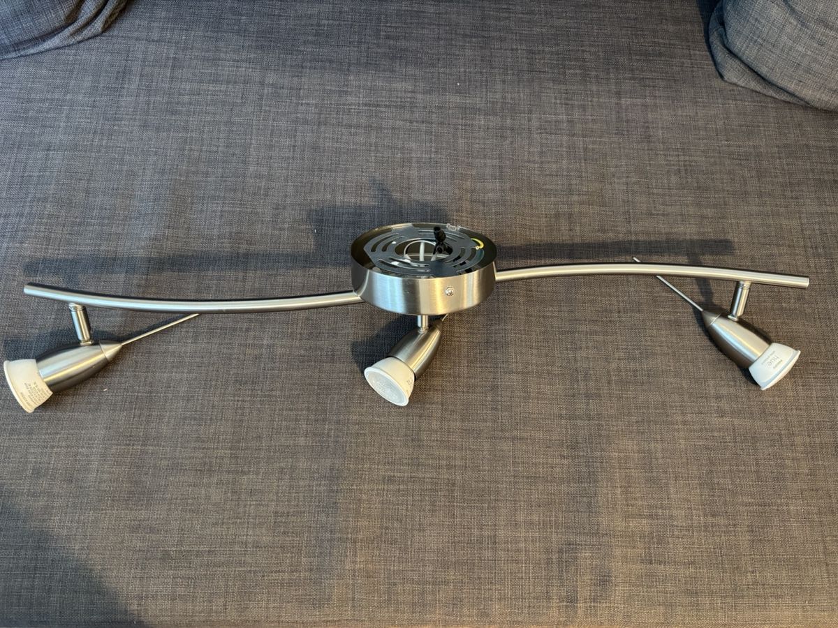 Lampadari & plafoniere: Led Lampa – Usato da Zürich venduto da Dim777