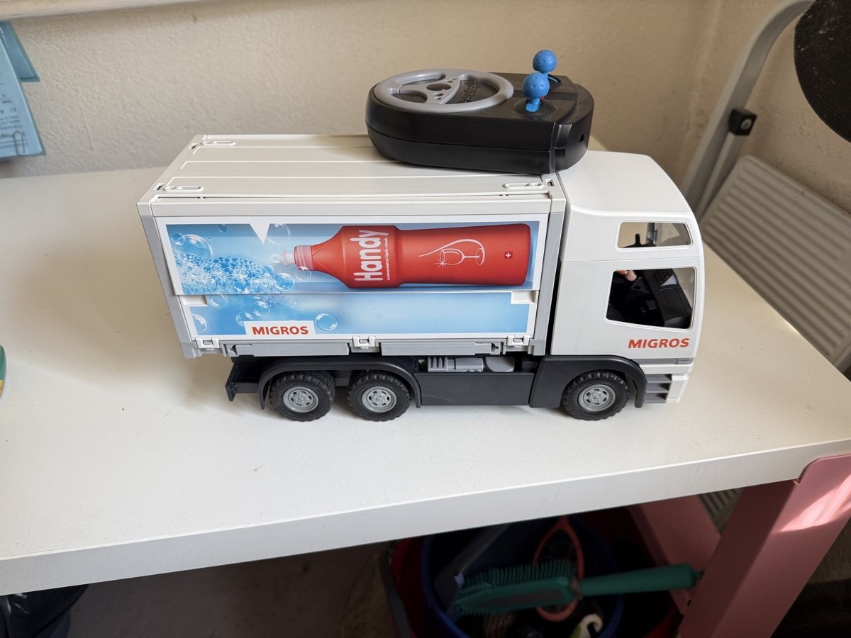 Playmobil Spielzeuge: Playmobil Migros LKW – Gebraucht aus Bürglen UR von Tobiii 3