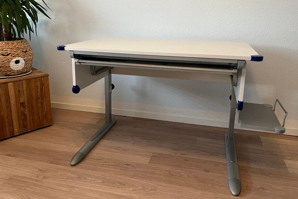 Kettler Kinderschreibtisch Hohenverstellbar