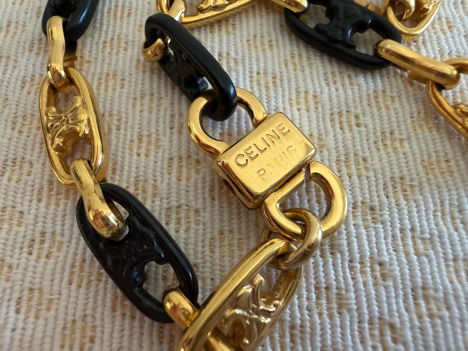 Celine Ketten: Céline - Sautoir - Collier – Gebraucht aus Sion von accroshoes 4