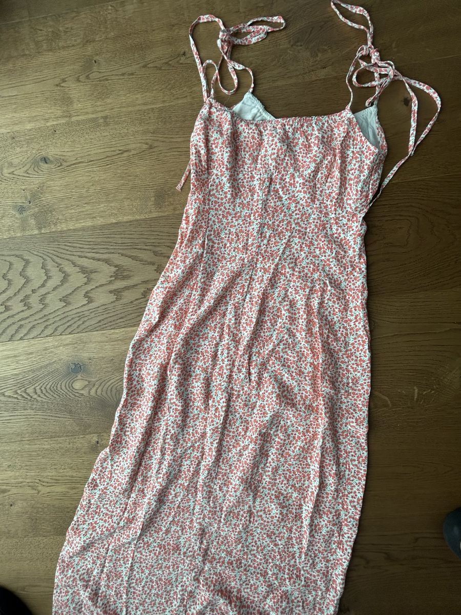 Vestiti: Luftiges Kleid, Blumenmuster, orange – Usato da Bern venduto da rakuten73 2