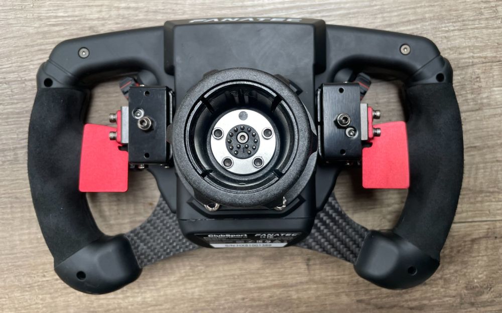 Fanatec Clubsport Wheelbase V2.5 mit Formula Lenkrad Kaufen auf Ricardo