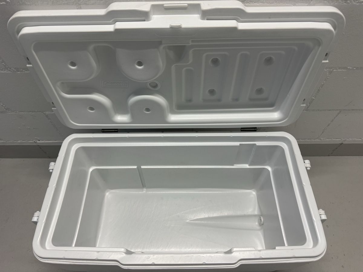 Coleman Kühlschränke & Kühlen: COLEMAN Kühlbox Gross – Gebraucht aus Muri AG von salzhering00000 3