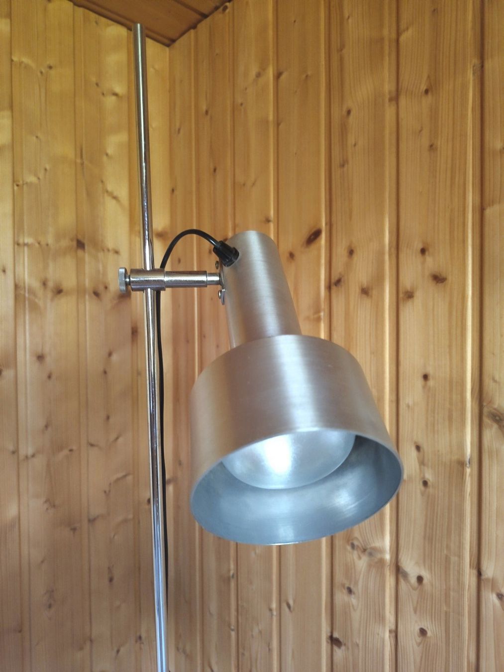 Lampen: Stehlampe und Tischlampe  Aluminium – Gebraucht aus Meilen von Impressum 3