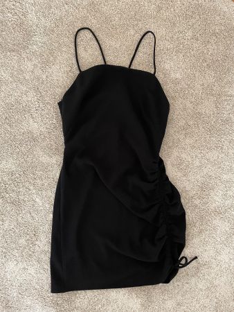 Zara Kleid
