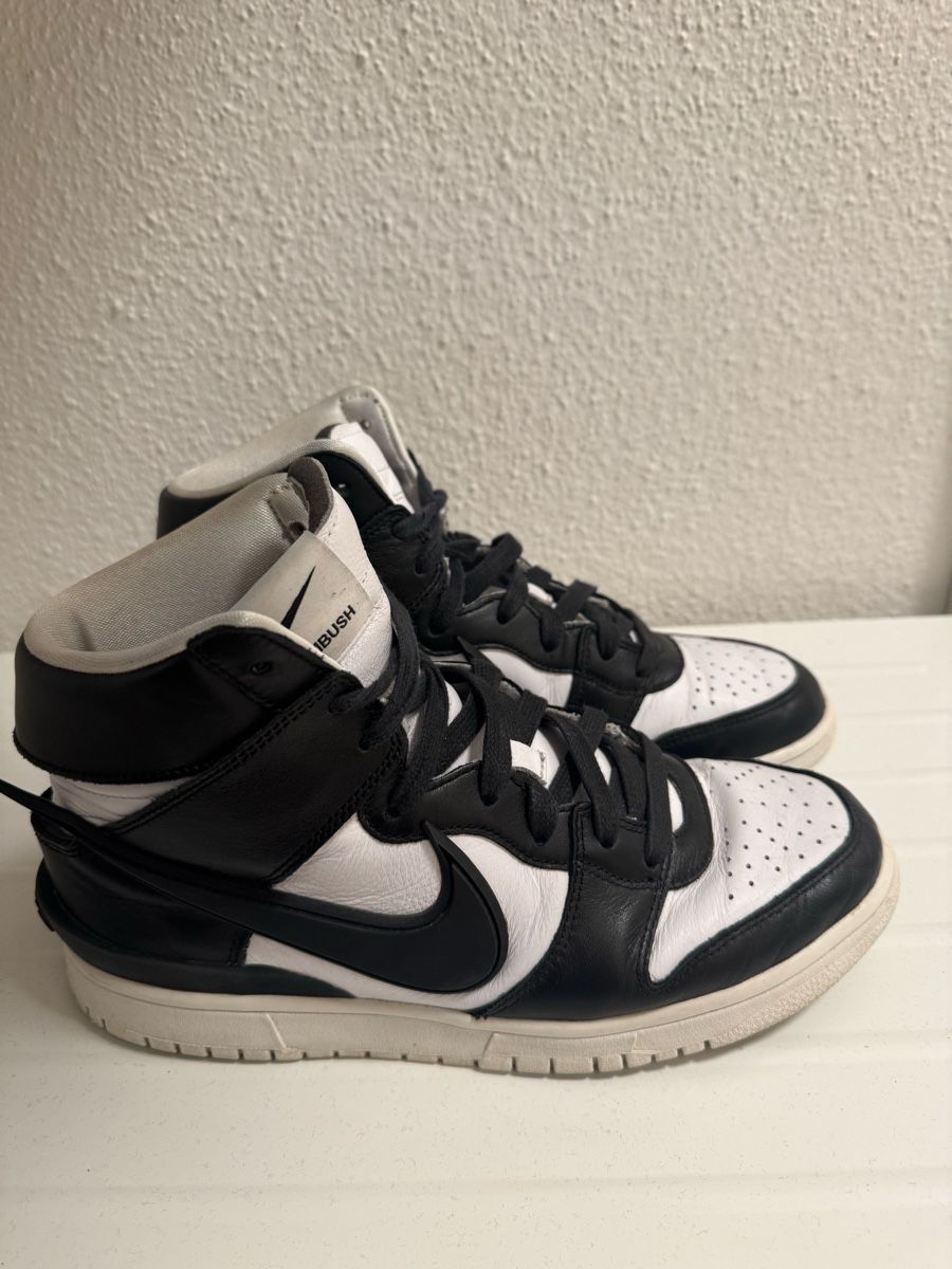 Scarpe da uomo: Nike Dunk High Ambush Black White – Usato da Zürich venduto da rob_5hp9