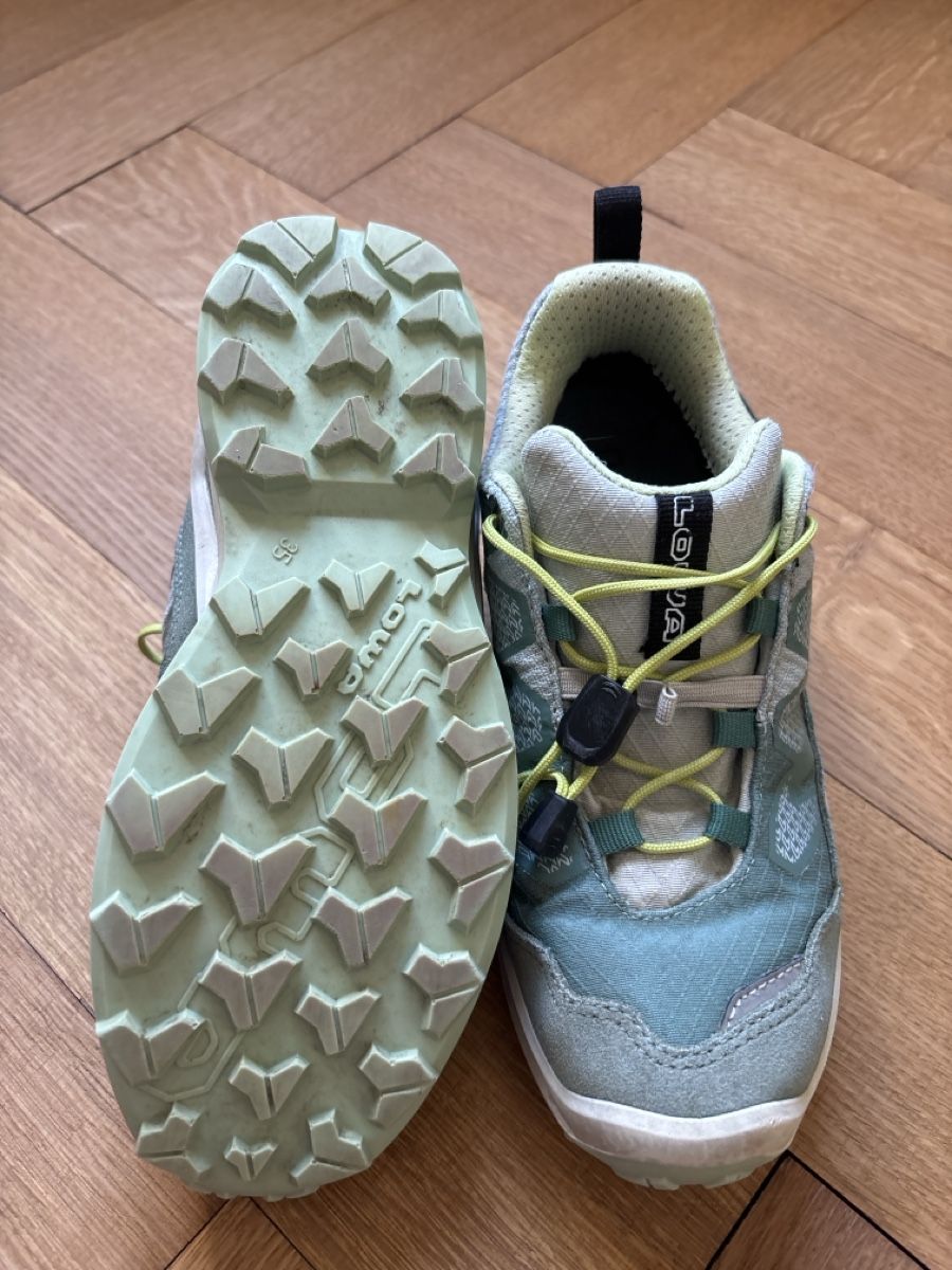 Lowa Chaussures garçon: Lows Wanderschuhe Gore-tex – D'occasion à Basel par des_7yv2 2