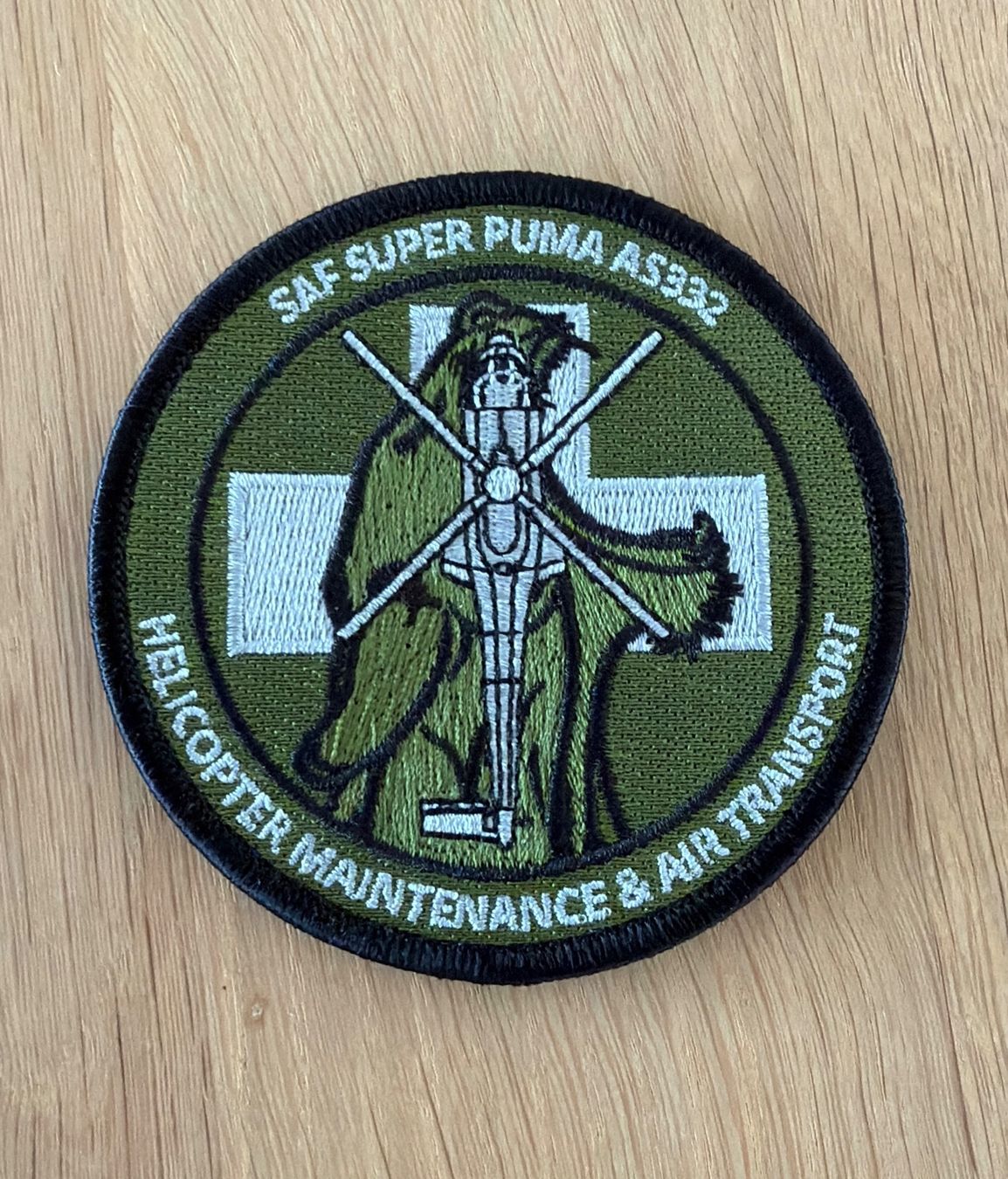 Placchette & Badge: Super Puma AS332 Badge – Nuovo (secondo la descrizione) da Neftenbach venduto da Blvckstone