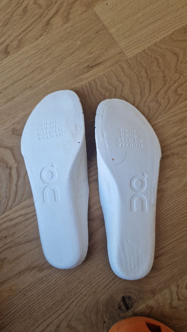 Herrenschuhe: On Cloud Schuhe Grösse 38.5 – Gebraucht aus Gümligen von koo_95tf 4