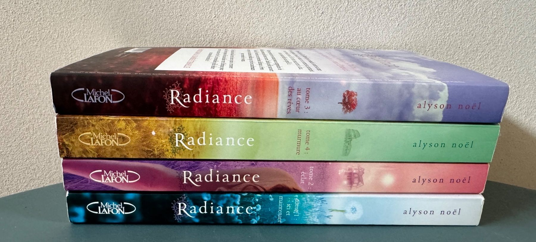 Libri: RADIANCE - Alyson Noël – Usato da Meyriez venduto da pauder07 2