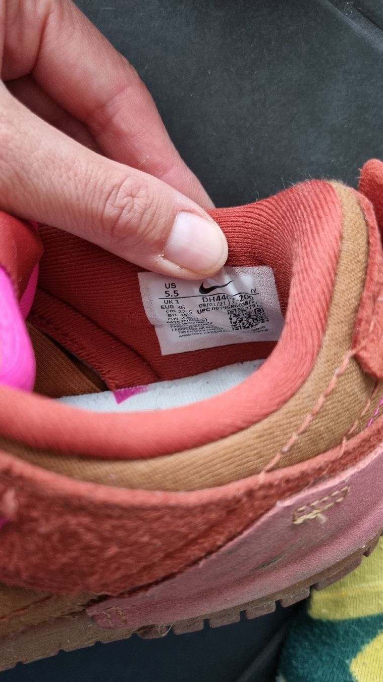 Nike Scarpe da donna: Nike Dunk low disrupt 2 desert- bronze pink 36 – Usato da Bad Zurzach venduto da Mfritzli 3