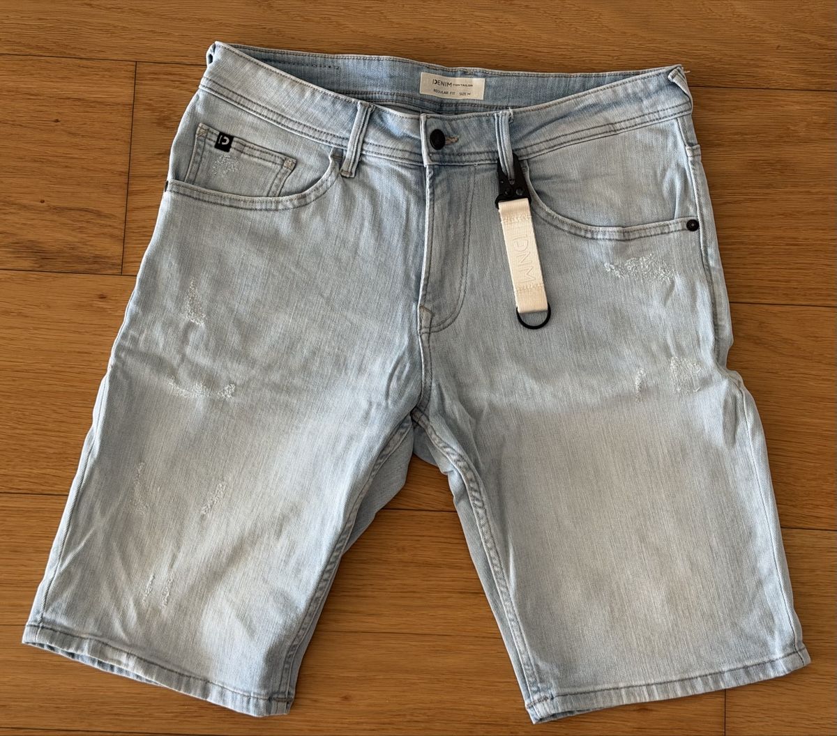 Tom Tailor Pantaloni: Tom Tailor Shorts – Usato da Niedergösgen venduto da Lifestyle-85