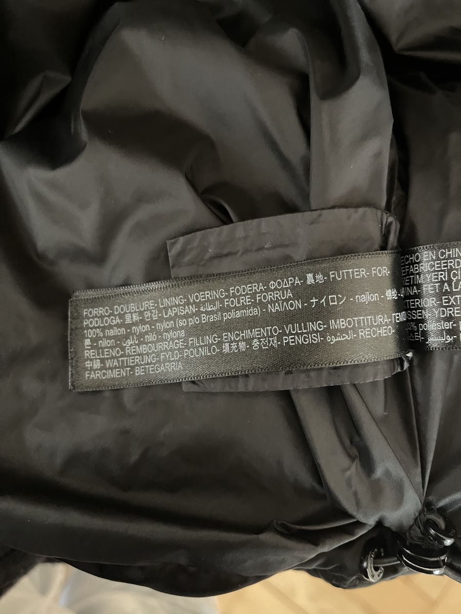 Massimo Dutti Giacche: Massimo Dutti Pufferjacket M schwarz – Usato da Zürich venduto da flo_8x2x 3
