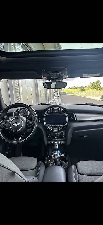 Automobili: MINI Cooper 1.5 ab MFK! – Usato da Amriswil venduto da NoahBaldella02 3