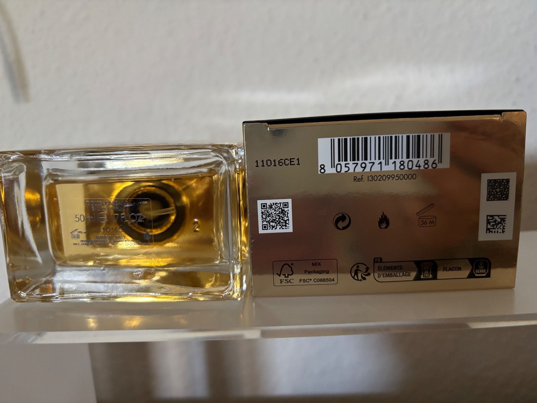 Dolce & Gabbana Parfums & Eau de Toilette: The One Dolce & Gabbana EDP 2ml..Duftprobe. – D'occasion à Zürich par deruja 1