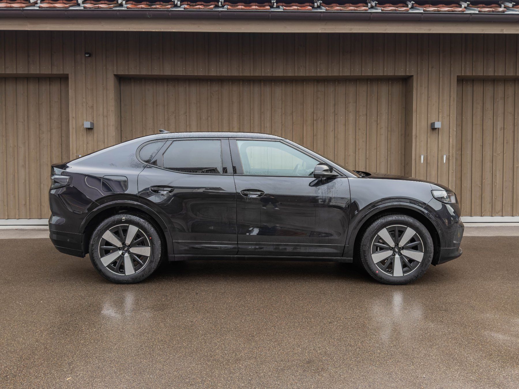 Ford Automobili: Ford Capri Elektro – Usato da aadorf venduto da aadorfer-wohnmobile 1