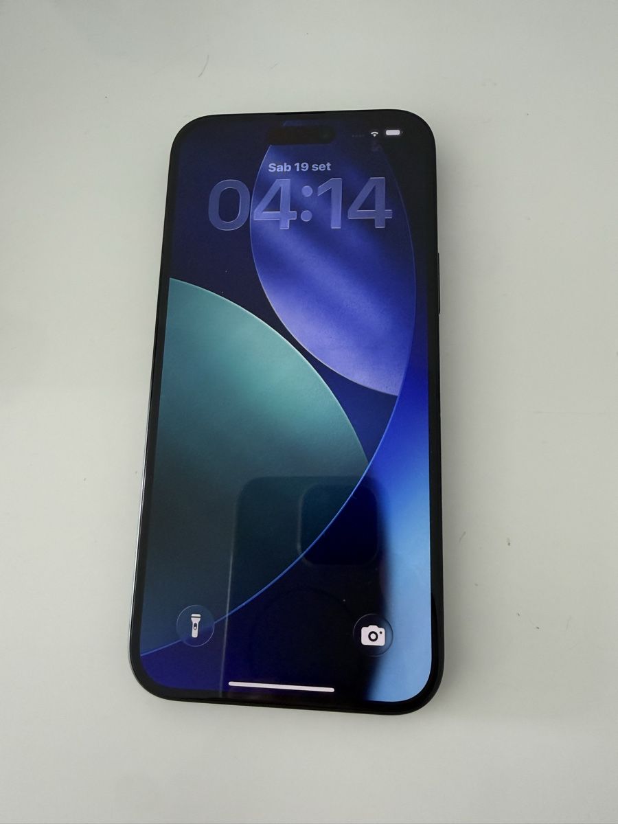 Apple Telefoni cellulari / Smartphones: iPhone 15 Plus 128GB – Usato da Claro venduto da KarinS84