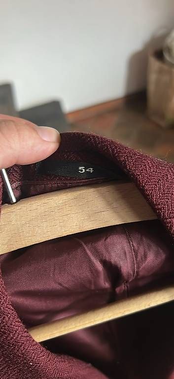 Vestes: Blazer croisé Confe, taille 54 – D'occasion à Chapelle (Glâne) par ruf_w9fl 2