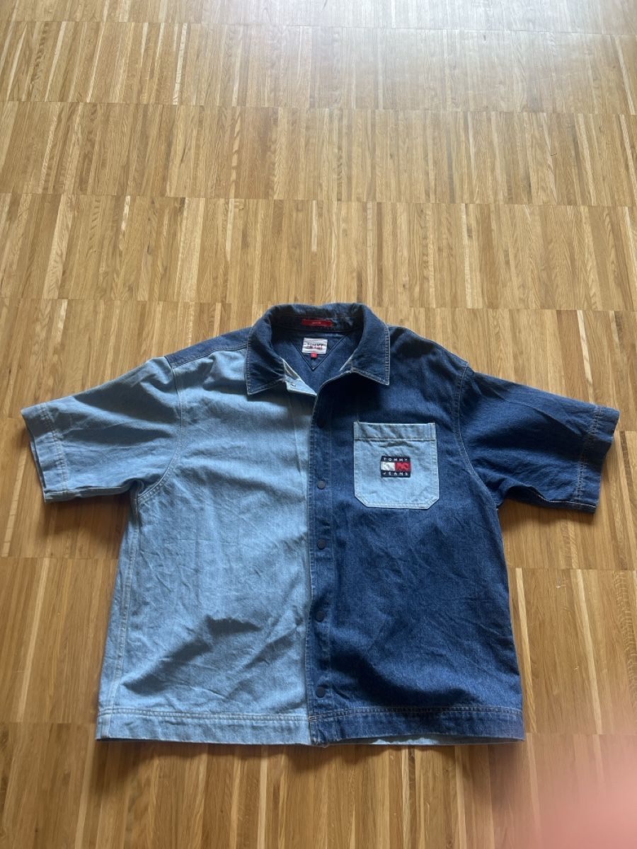 Tommy Hilfiger Hemden: Tommy Hilfiger Jeans Hemd – Neu (gemäss Beschreibung) aus Otelfingen von Onkel.D