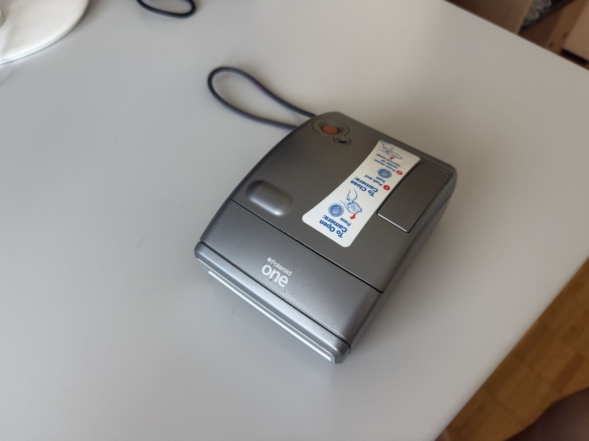Polaroid Kamera: Polaroid One 600 – Gebraucht aus Erlenbach ZH von elmelon 2