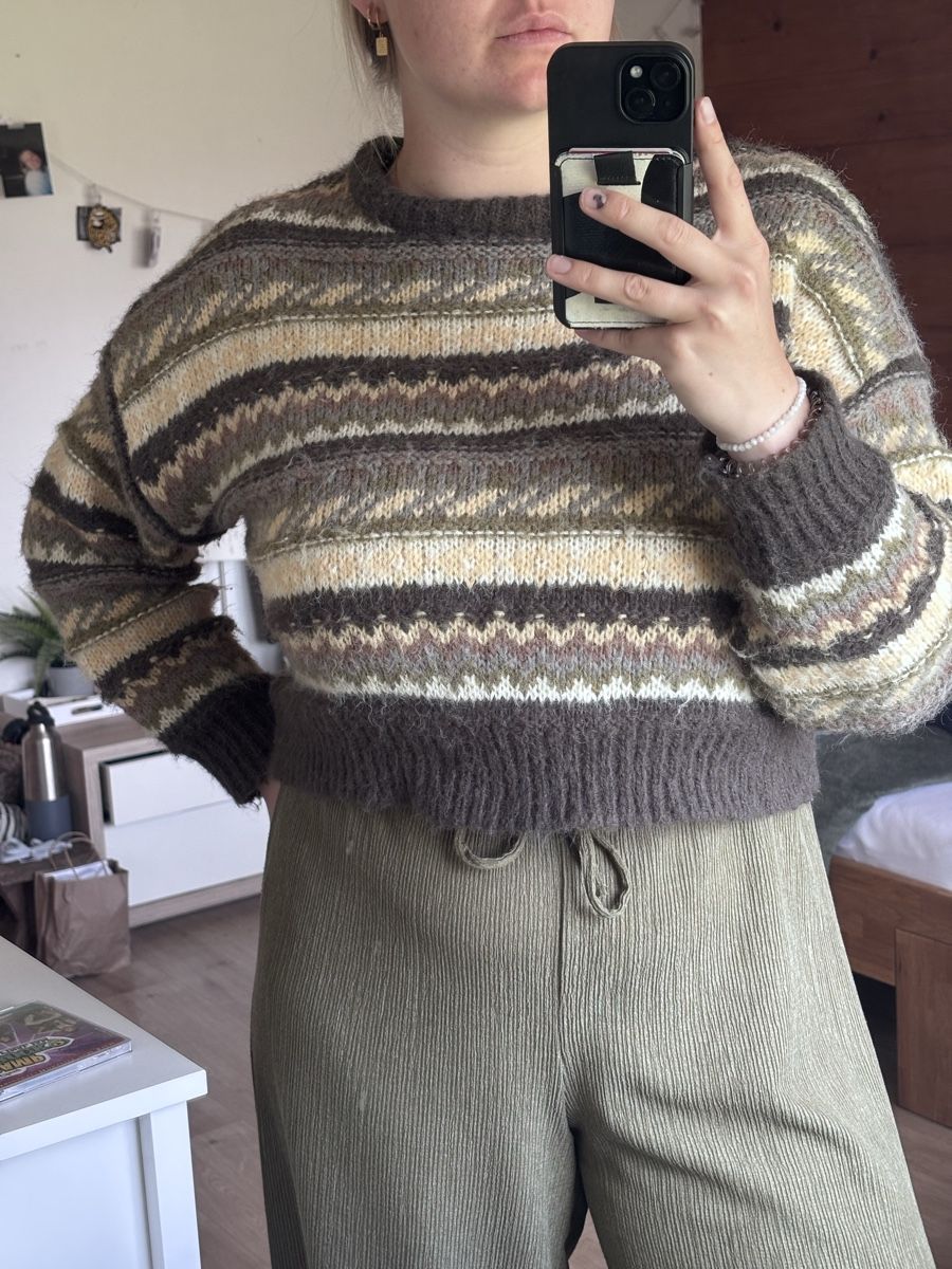 Pullover & Sweatshirts: Strickpullover  – Gebraucht aus Herisau von Baum_91 1